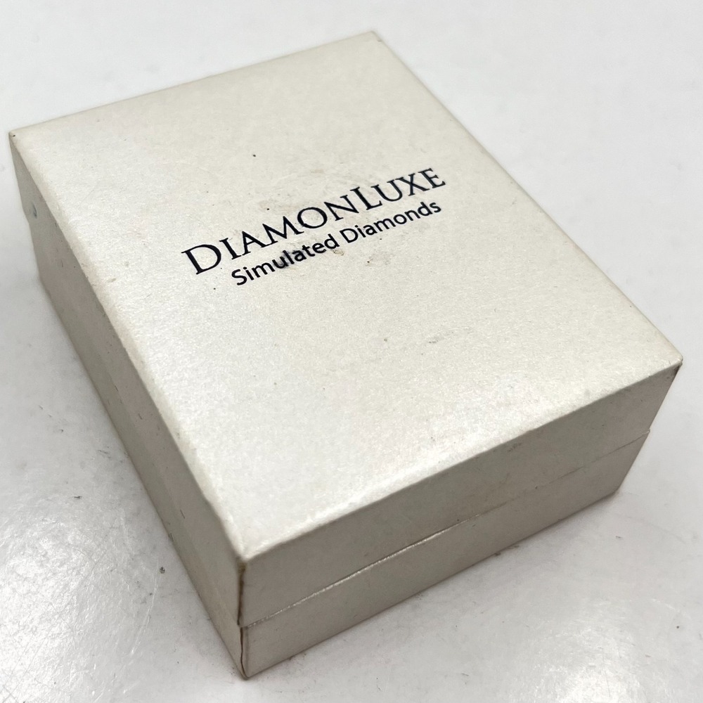 Vintage DiamonLuxe Simulated Diamonds Jewelry Gift Box White Presentation Case